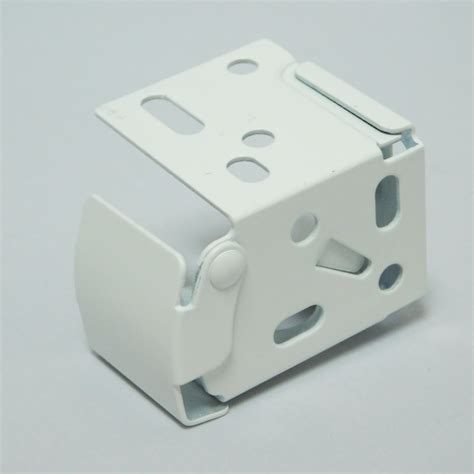 mini blinds mounting brackets